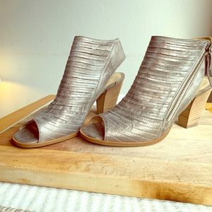 Paul Green Cayanne. NWOT